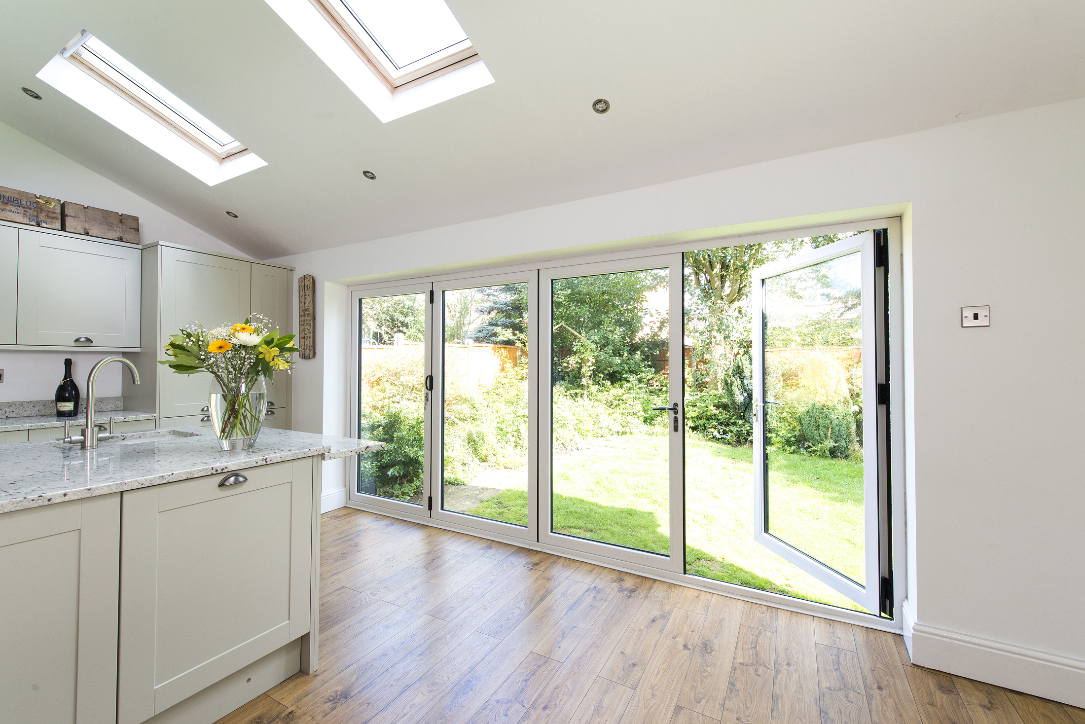 VEKA - Amys Bi fold doors 012